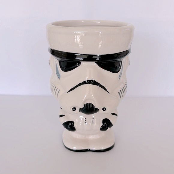 Star Wars preowned mug in EUC - Picture 1 of 6